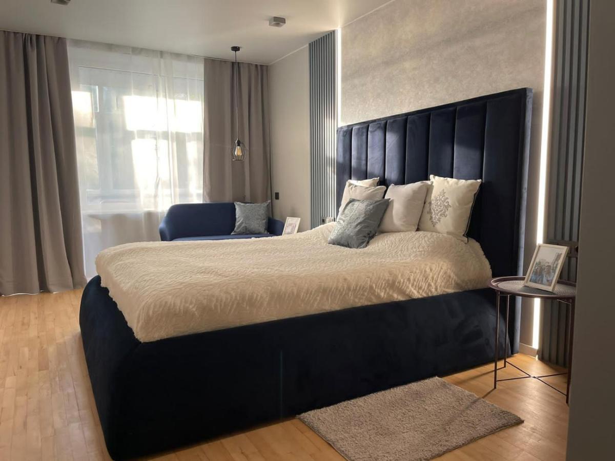 Citadel Vip Apartment Lvov Exteriér fotografie